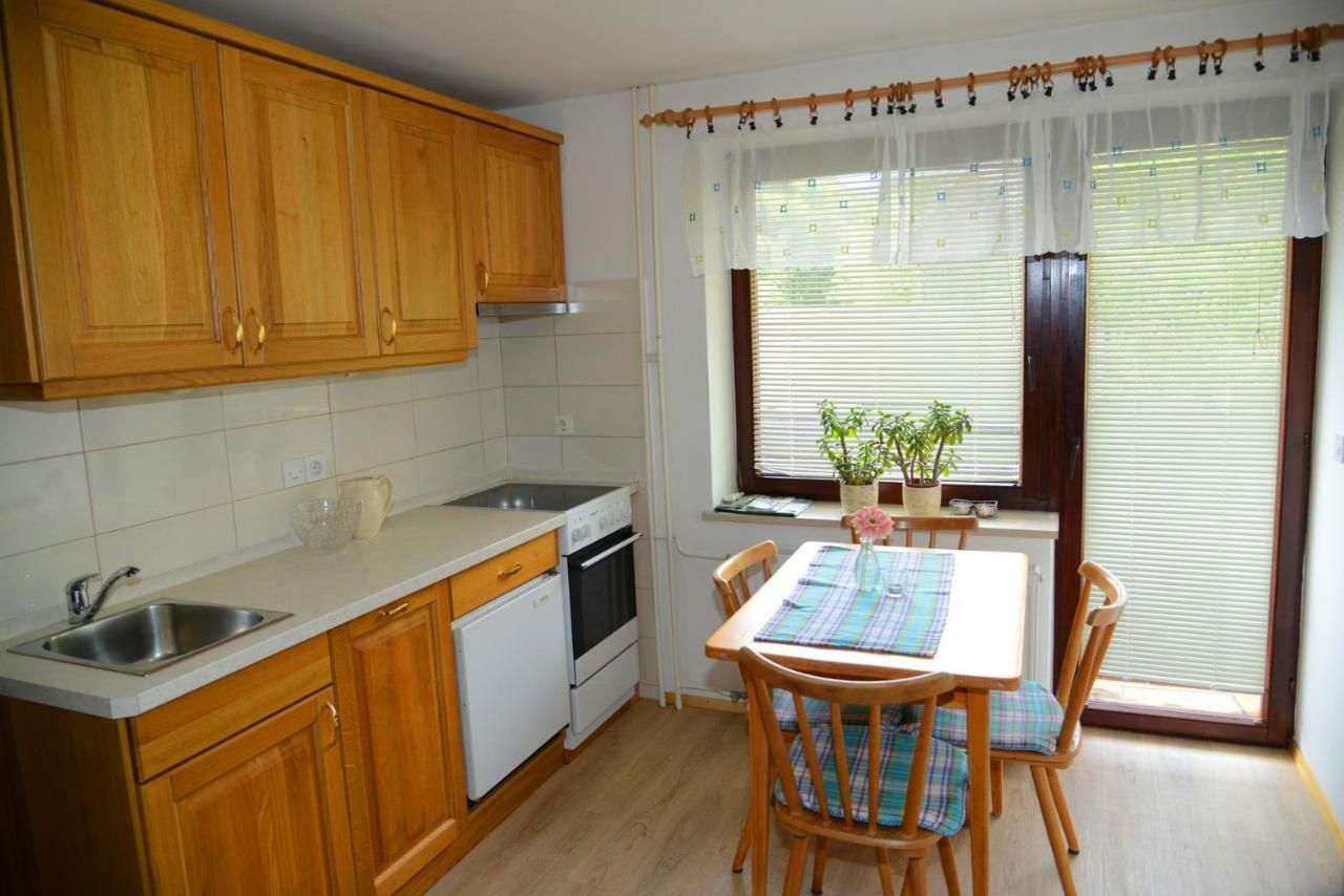 Apartmaji Rabic ボーヒニ エクステリア 写真